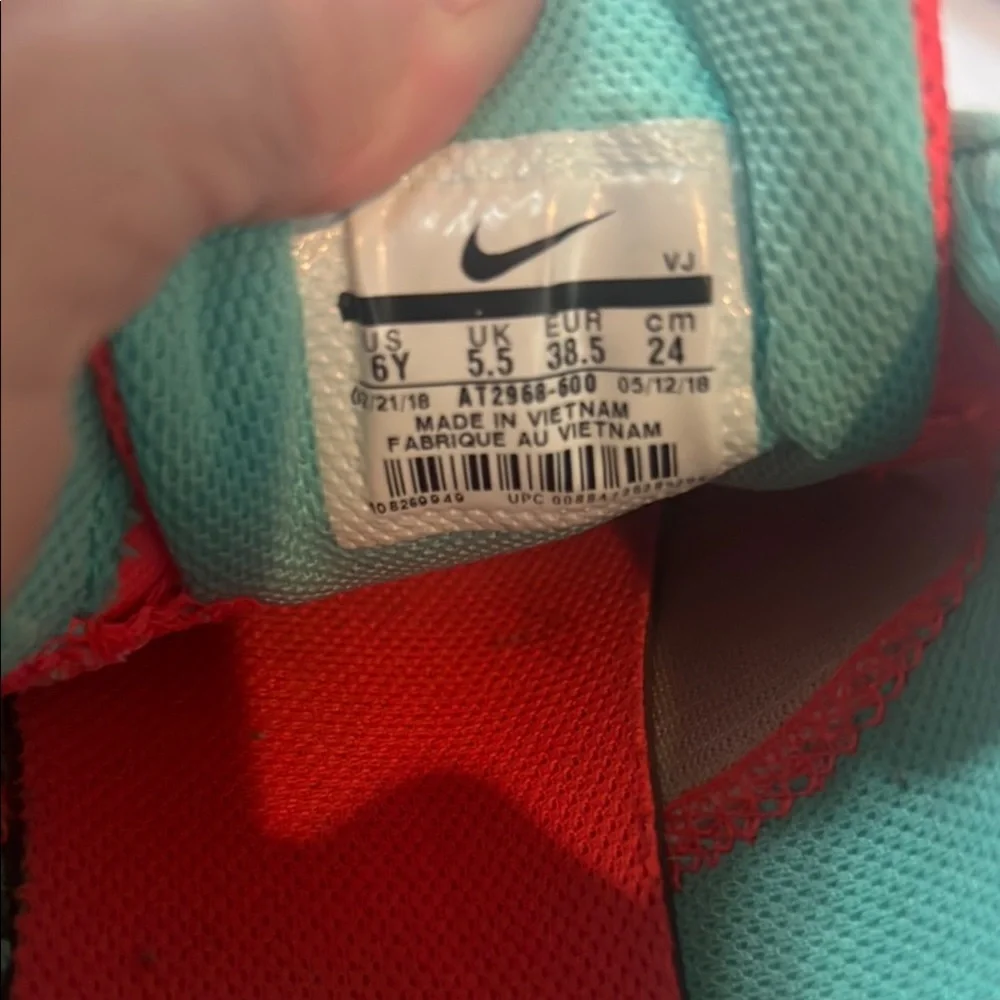 Nike Downshifter 8 Red and Orange Sneakers with Teal Laces - Picture 5 of 6